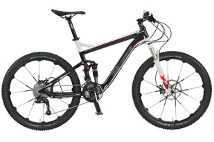 IMS 2012 - A főd�j egy Genesis ker�kp�r