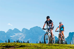 Berge, Bikes und Seen