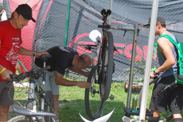 Trophy Bike Check (Foto: Flurin Gadola) Trophy Bike Check (Foto: Flurin Gadola)