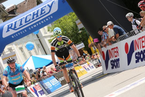 Záray László (HUN) - Salzkammergut Trophy 2015 Strecke C (Foto: sportograf.de) Záray László (HUN) - Salzkammergut Trophy 2015 Strecke C (Foto: sportograf.de)