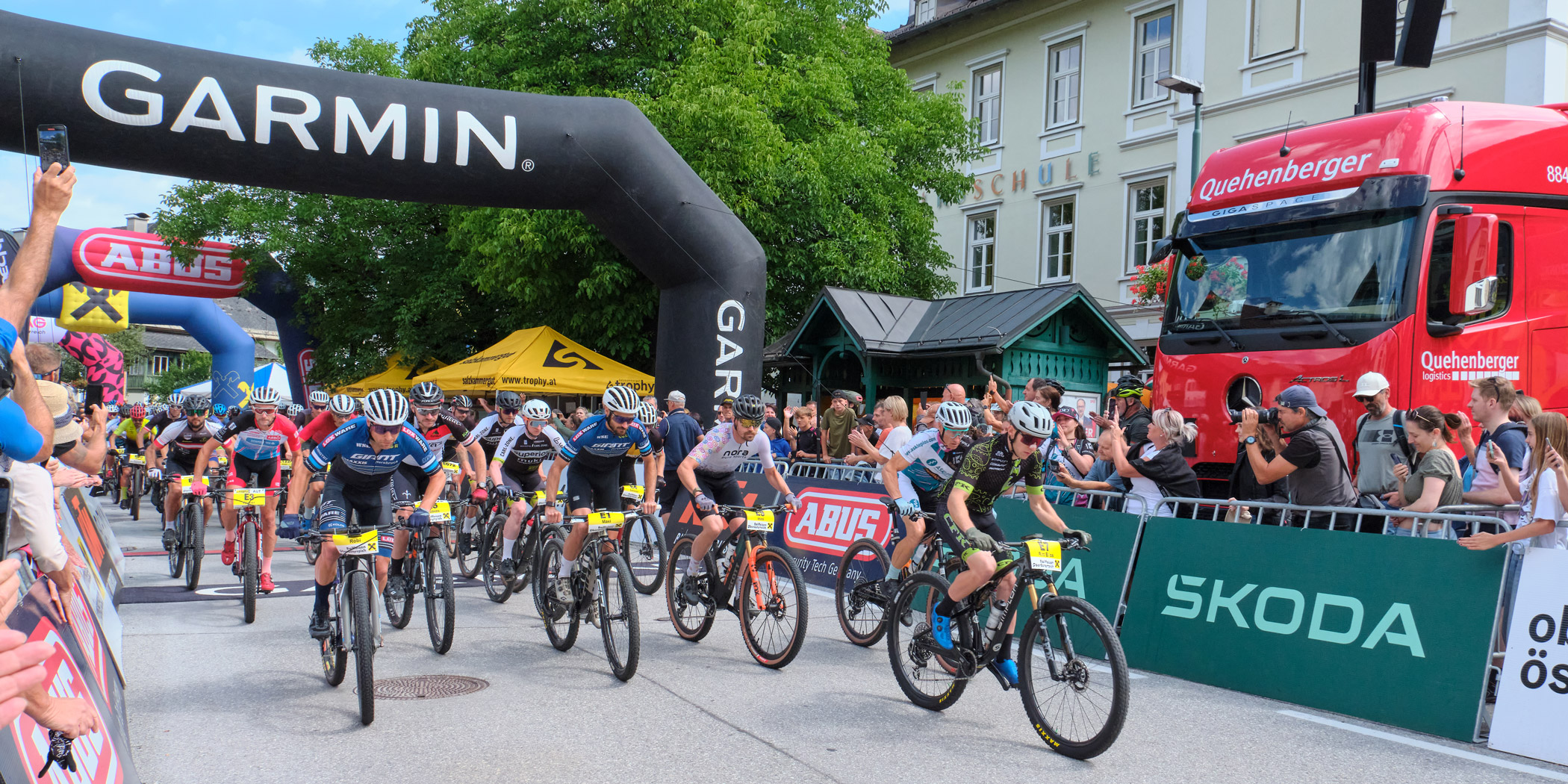 Salzkammergut Trophy 2025 - Start Strecke E (Foto: Bernd Schröckelsberger)