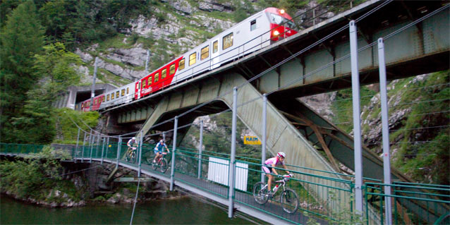 Sonderzug der ÖBB zur Salzkammergut Trophy (Foto: Erwin Haiden)