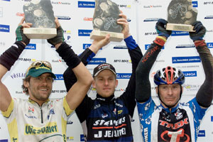 Wolfgang Fasching, Stefan Danowski, Thomas Widhalm - Trophy Sieger 2001 (Foto: Rubra - Salzkammergut Trophy)