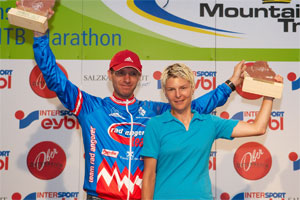 Stefan Kogler (AUT) und Andrea Huser (SUI) - Trophy Sieger 2006 (Foto: Lars Eberhart - Salzkammergut Trophy)