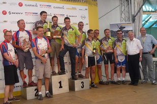 Siegerehrung MTB Gemeindemeisterschafen 2013 mit Landeshauptmann Pühringer (Foto: Salzkammergut Trophy)