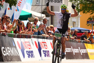 László Záray (HUN) - Sieger Salzkammergut Trophy 2013 - Strecke G (Foto: sportograf.de)