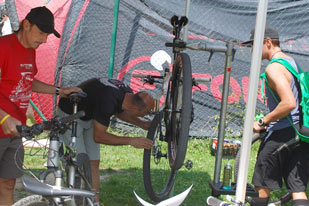 Trophy Bike Check (Foto: Flurin Gadola)
