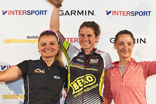 Denisa Skrbková (1. Platz), Sabine Söllinger (2. Platz) und Zuzana Palúchová (3. Platz) - Sieger Salzkammergut Trophy 2018 - W20 Strecke A (Foto: Martin Bihounek)