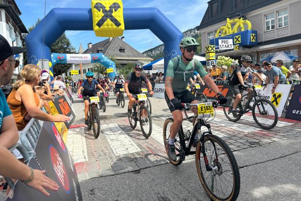 Salzkammergut Trophy 2025 - Start Strecke E (Foto: Gregor Lindpointner) Salzkammergut Trophy 2025 - Start Strecke E (Foto: Gregor Lindpointner)
