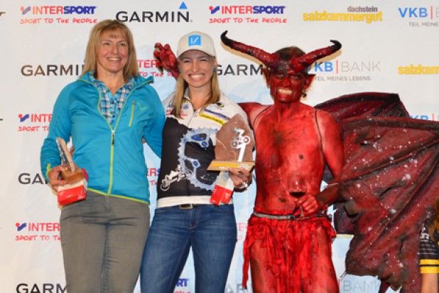 Siegerinnen Regionswertung Salzkammergut Trophy 2017 - Irina und Anita Krenn (Foto: Joachim Gamsjäger)