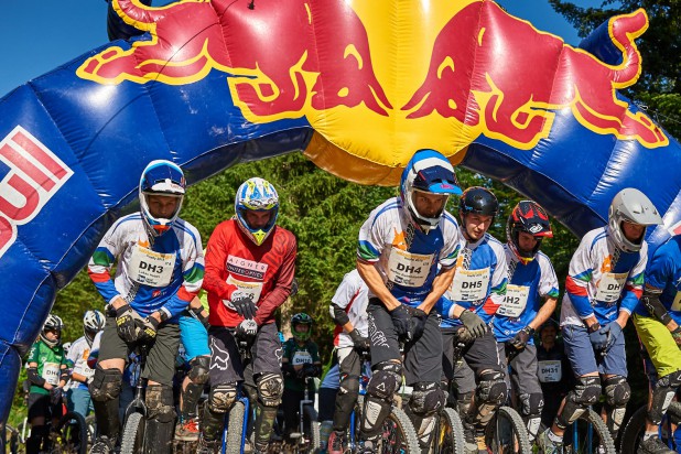 Salzkammergut Trophy - Einrad-Downhill Start (Foto: Martin Bihounek)