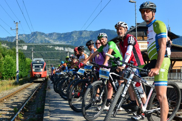 Salzkammrgut Trophy - Sonderzug zum Start in Obertraun und Bad Ischl (Foto: Joachim Gamsjäger)