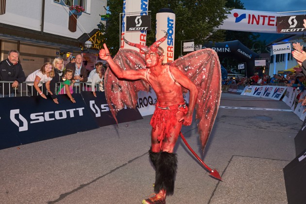 Salzkammergut Mountainbike Trophy 2017 - Teufel im Ziel (Foto: Martin Bihounek)