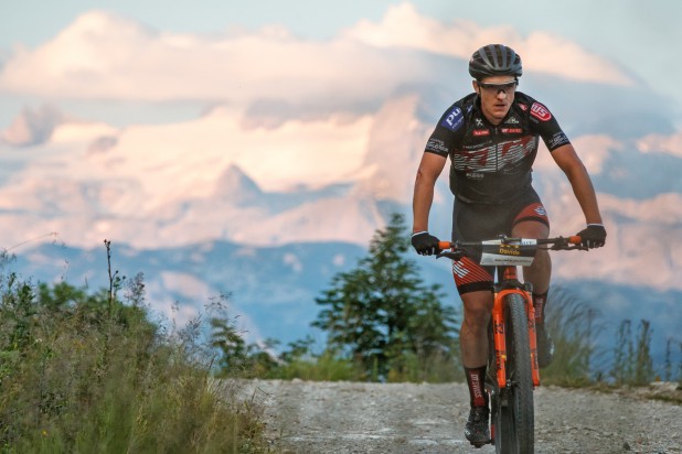 David Schöggl (AUT) - Salzkammergut Trophy 2018 – Raschberg mit Dachsteingletscher (Foto: Erwin Haiden)