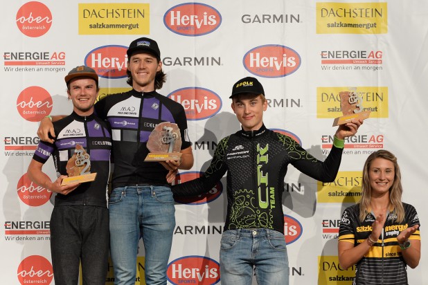 Nicolas Kautter (2. Platz), Elias Tranninger (1. Platz) und Daniel Eichmair (3. Platz) – Sieger Salzkammergut Trophy 2021 - Strecke D (Foto: Joachim Gamsjäger)