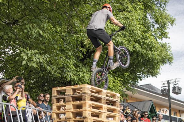Salzkammergut Trophy 2023 - Trial-Show mit Dominic Grill (Foto: Moritz Purgstaller)