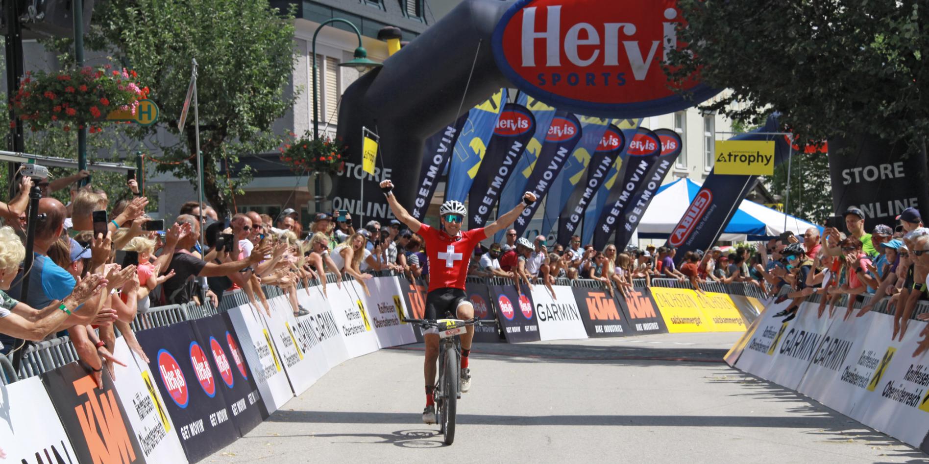 Konny Looser (SUI) - Sieger Salzkammergut Trophy 2022 - 213 km Extremdistanz (Foto: Kurt Reiter)