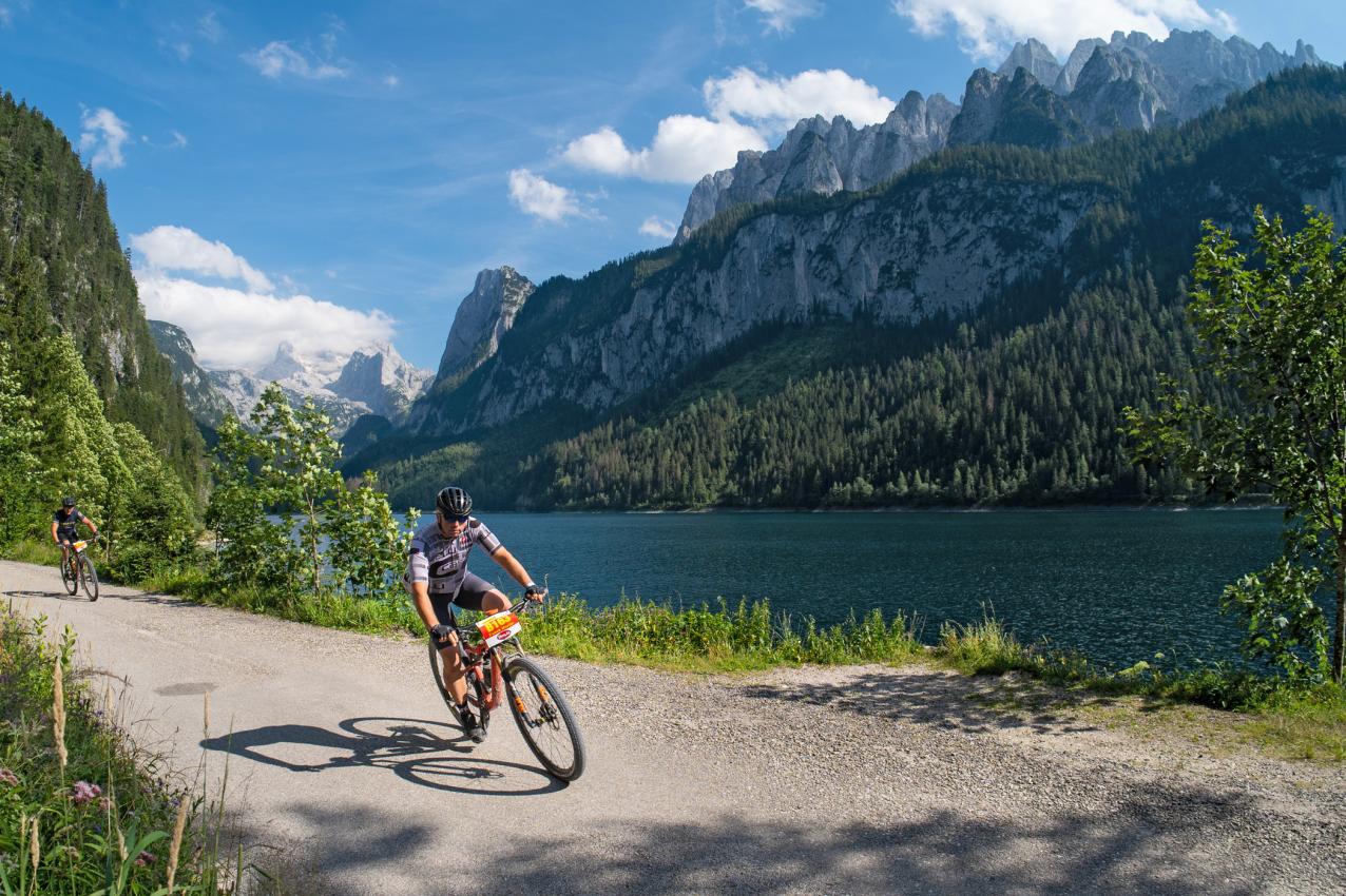Salzkammergut Trophy 2022 - Gosaukamm mit Gosausee (Foto: Marc Schwarz)